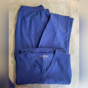 Women's Mandala Scrub Set